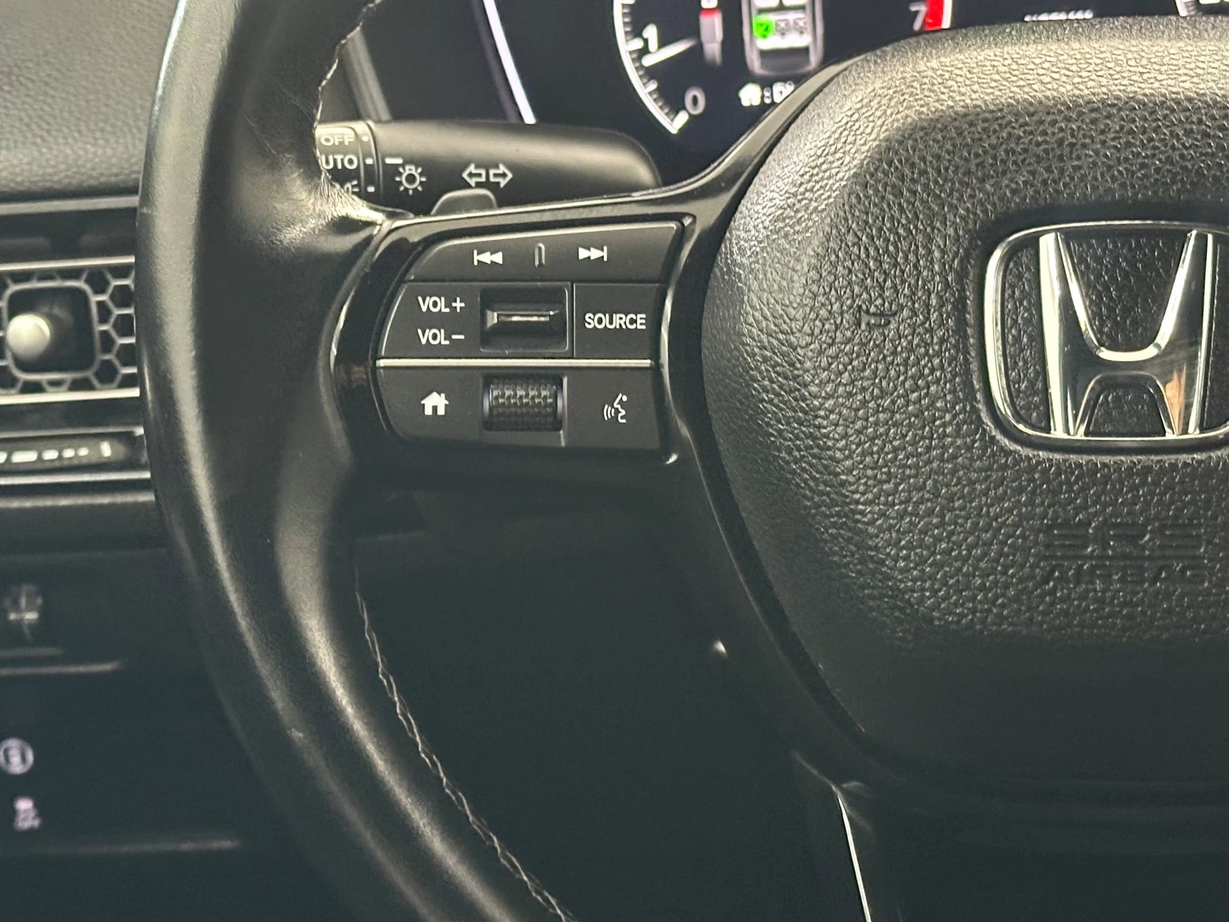 Used 2023 Honda Civic Sport image 21
