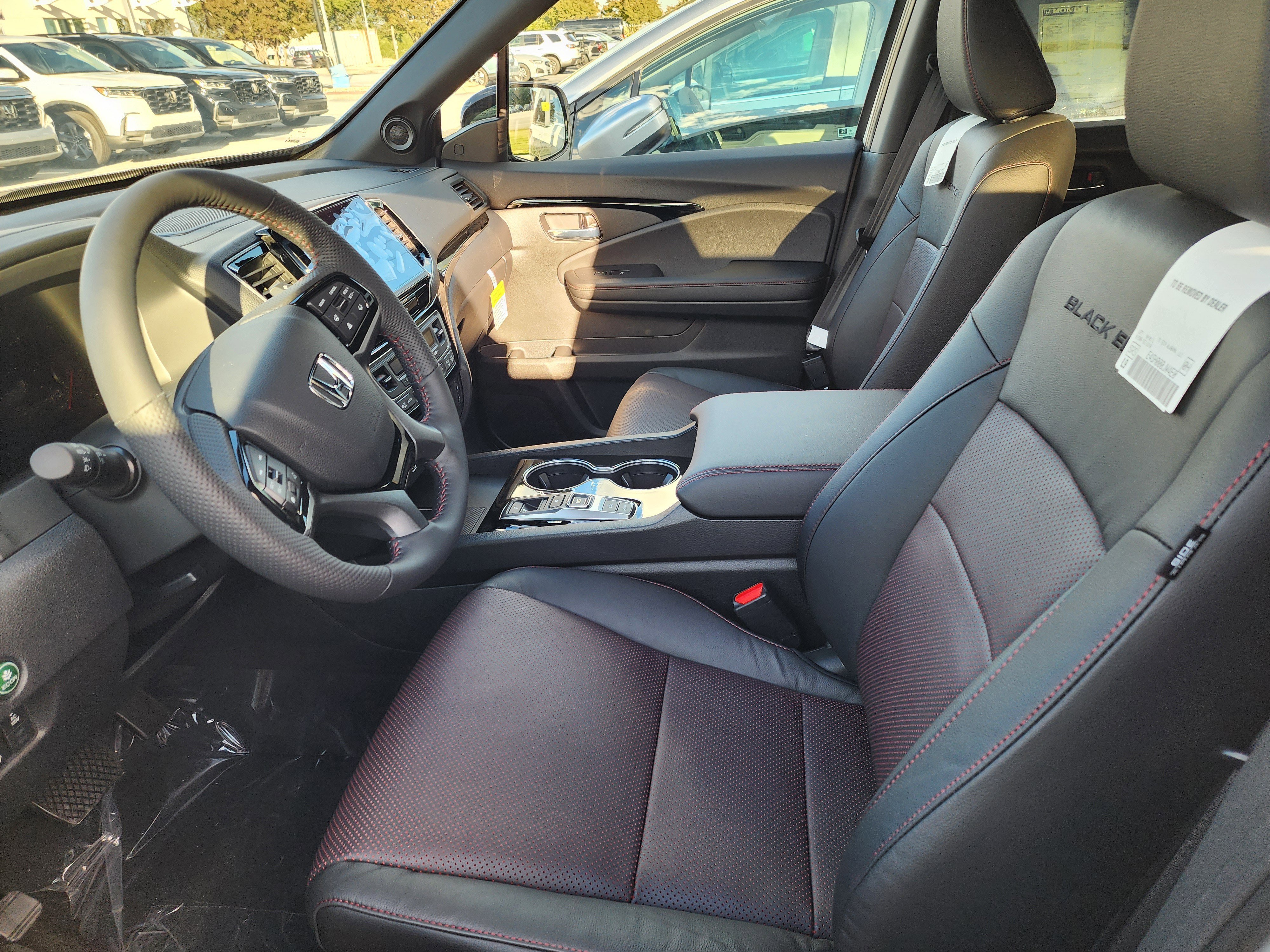 New 2026 Honda Ridgeline Black Edition image 9