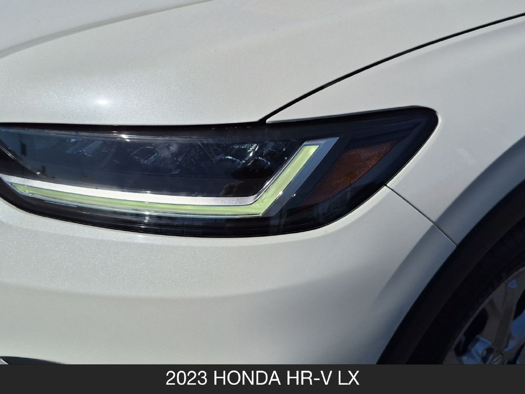 Used 2023 Honda HR-V LX image 10