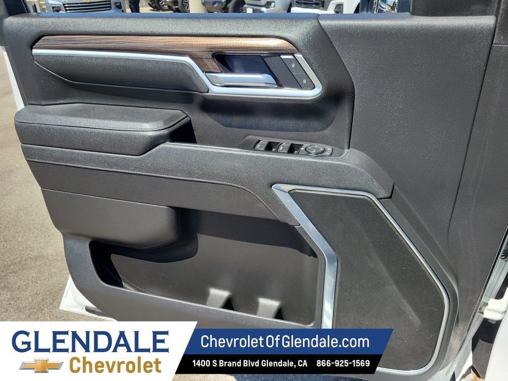 Certified 2025 Chevrolet Silverado 2500 LT w/ Convenience Package AWD/4WD image 37