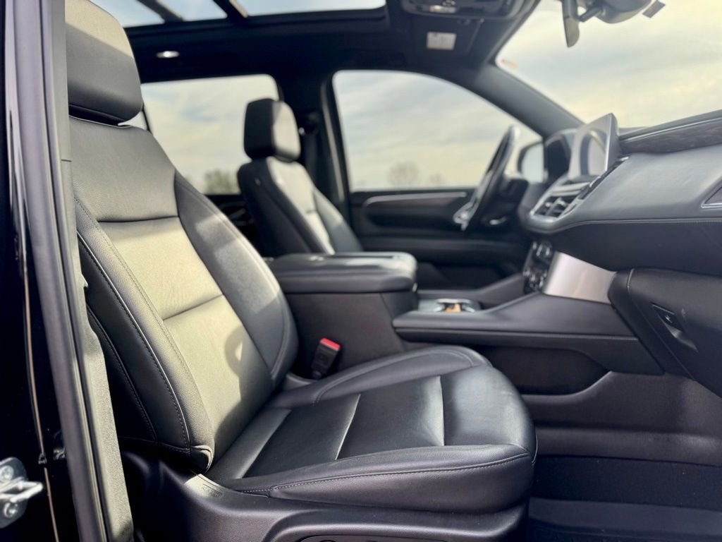 Used 2022 Chevrolet Tahoe Z71 w/ Luxury Package image 13