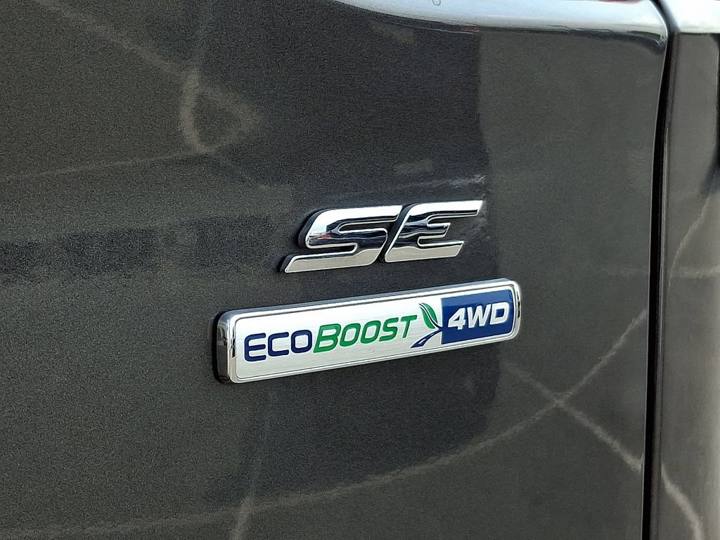 Used 2016 Ford Escape SE w/ Equipment Group 201A AWD/4WD image 31