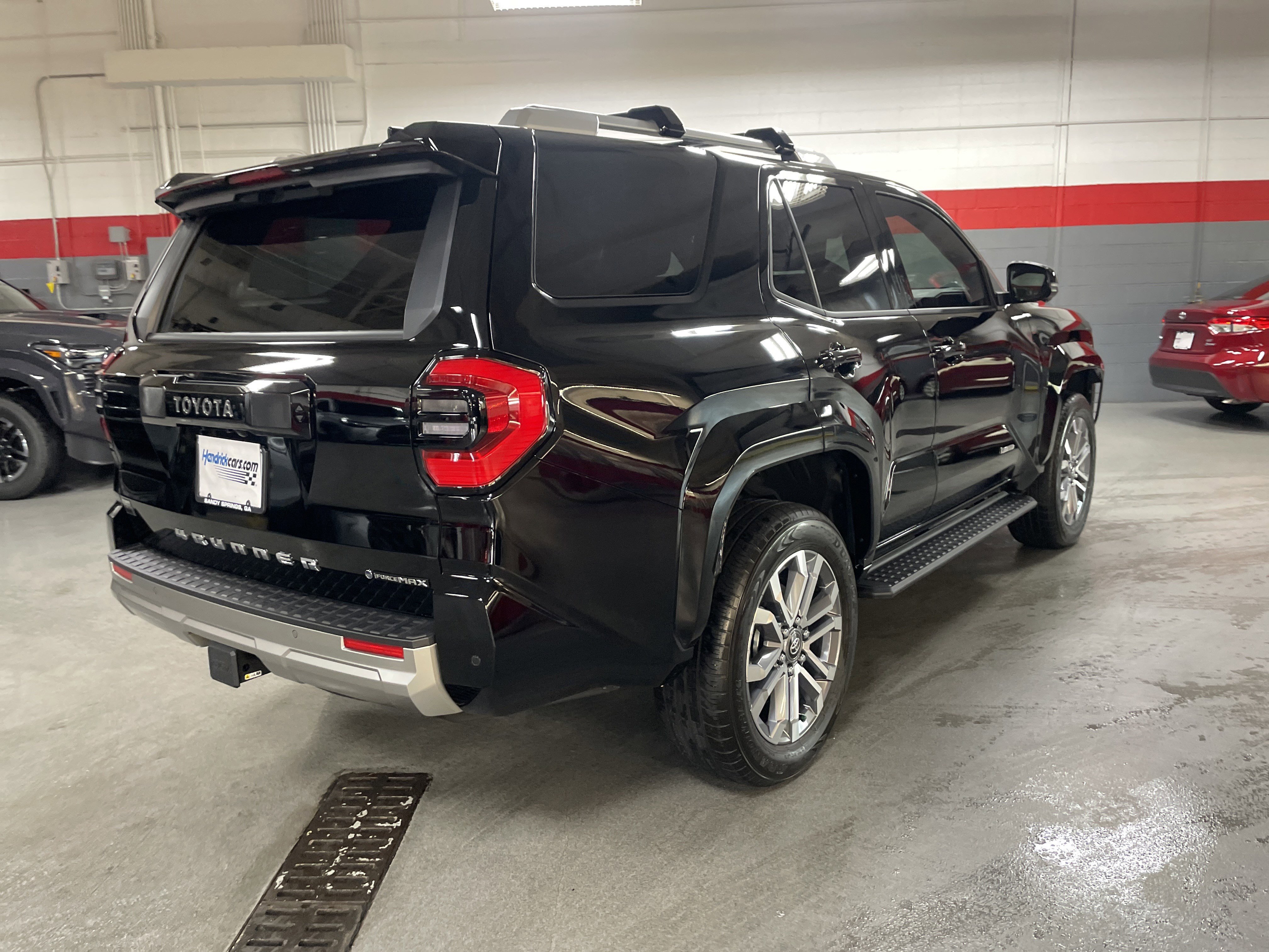 Used 2025 Toyota 4Runner Limited image 10