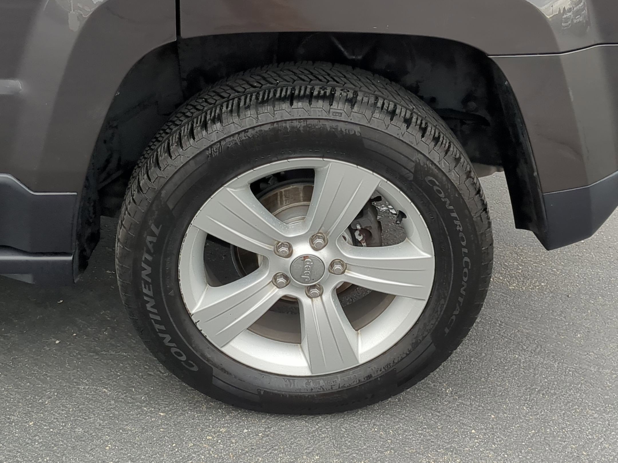 Used 2014 Jeep Patriot Latitude w/ All Weather Capability Group image 12