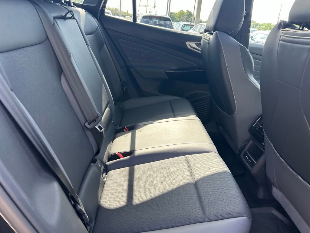 Used 2023 Volkswagen ID.4 S RWD image 41