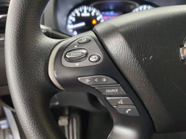 Used 2019 Nissan Pathfinder S AWD/4WD image 19