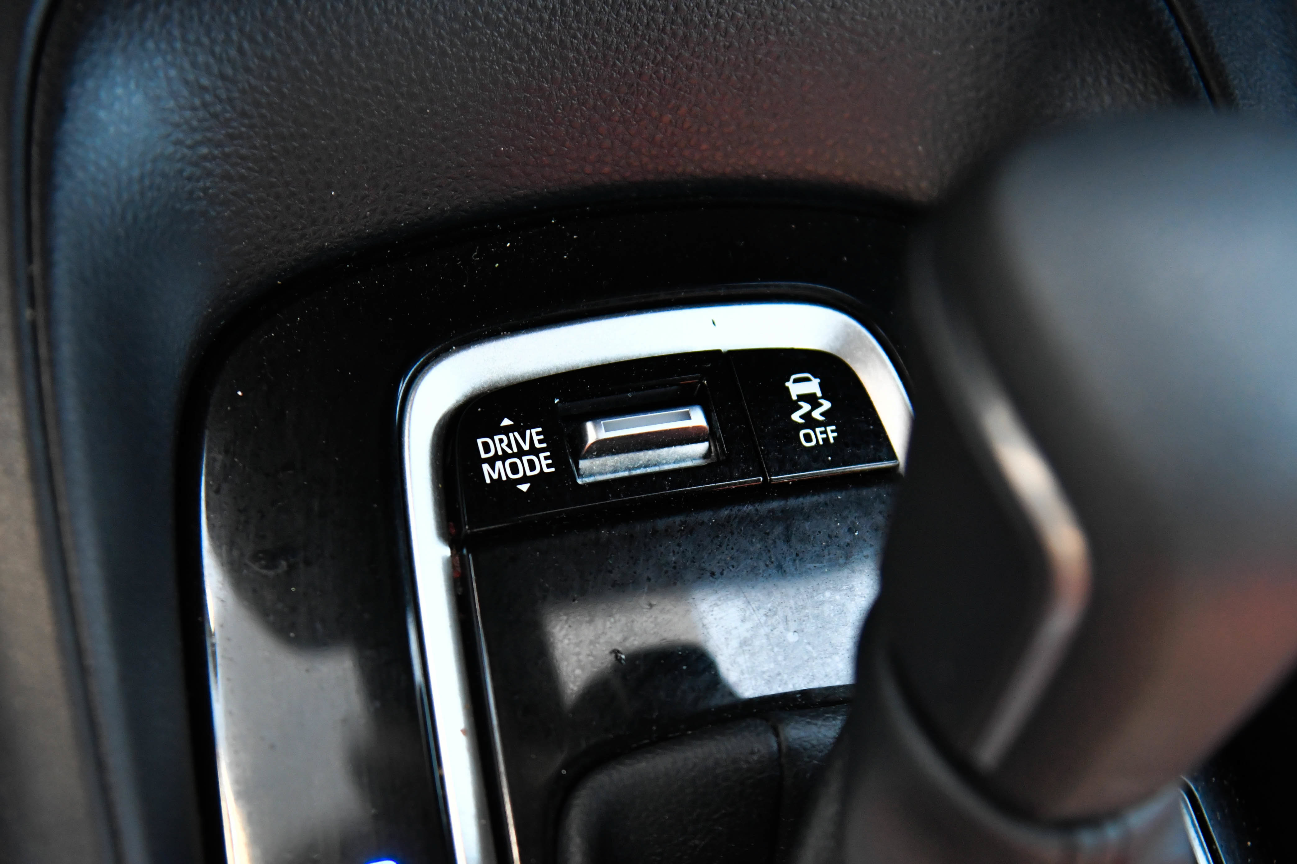 Used 2026 Toyota Corolla SE w/ SE Package FWD image 26