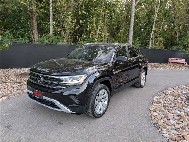 Used 2023 Volkswagen Atlas Cross Sport SE AWD/4WD image 1