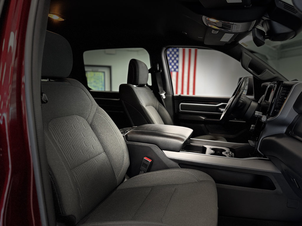 Used 2023 RAM 1500 Big Horn AWD/4WD image 24