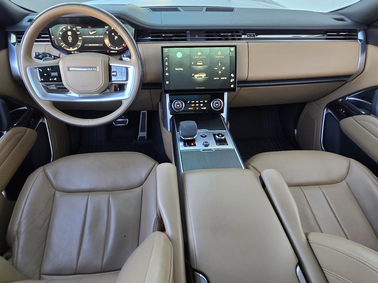 Used 2023 Land Rover Range Rover SE image 39