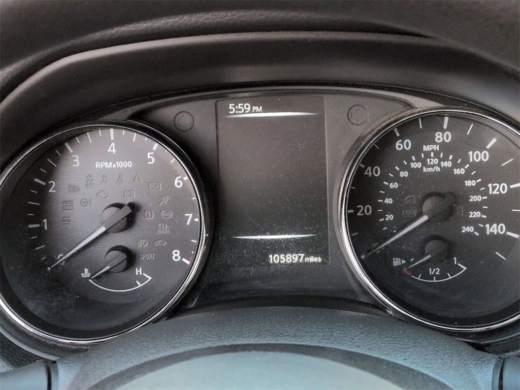 Used 2017 Nissan Rogue S image 11