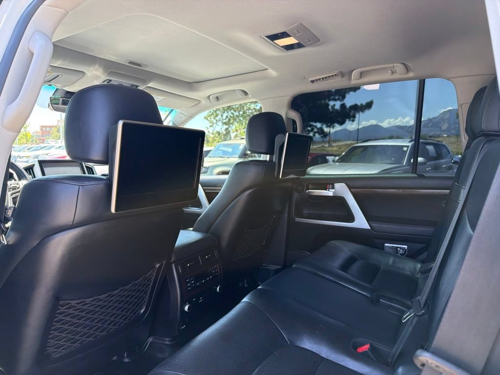 Used 2016 Toyota Land Cruiser AWD/4WD image 21