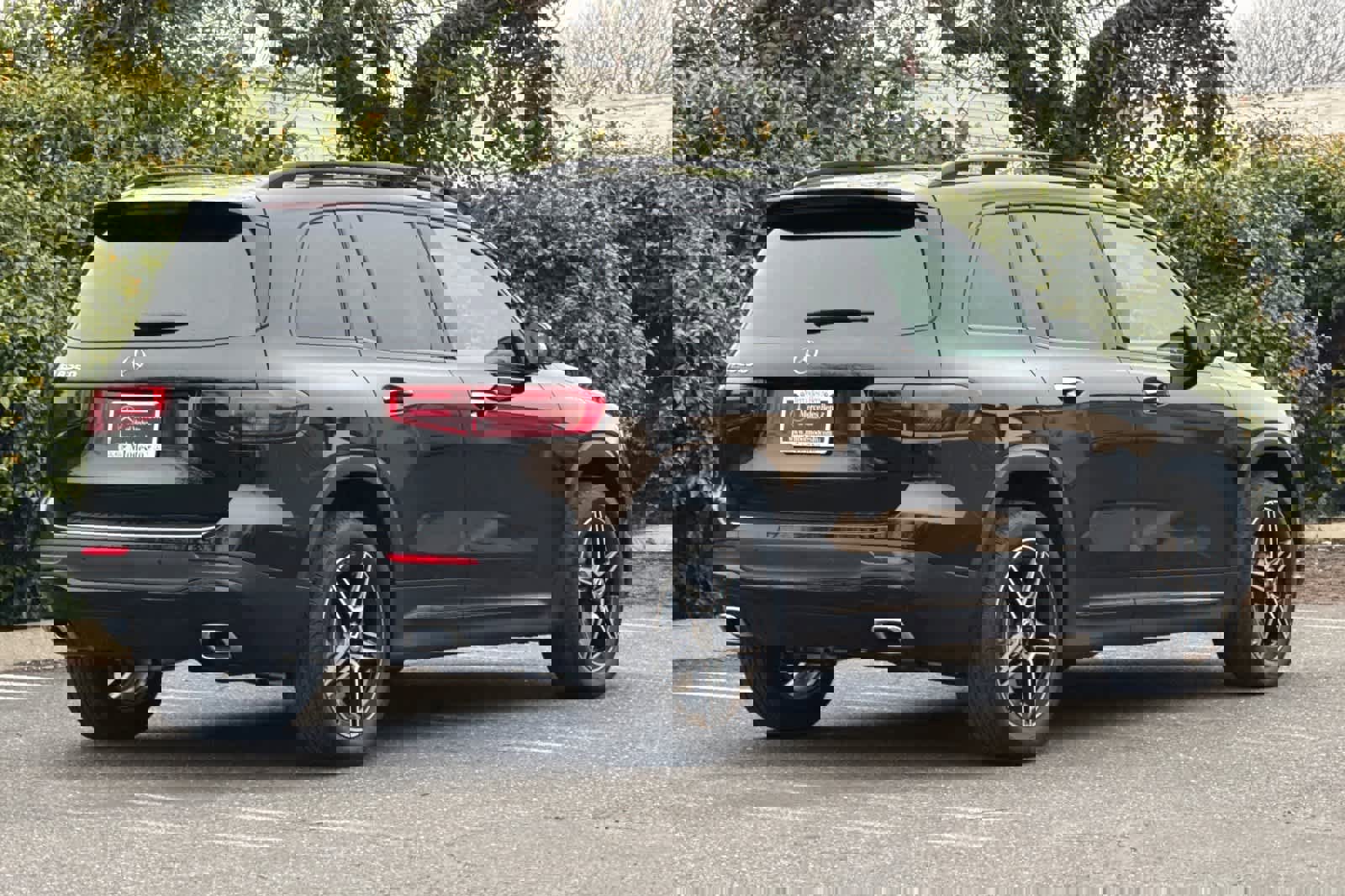 New 2026 Mercedes-Benz GLB 250 image 3