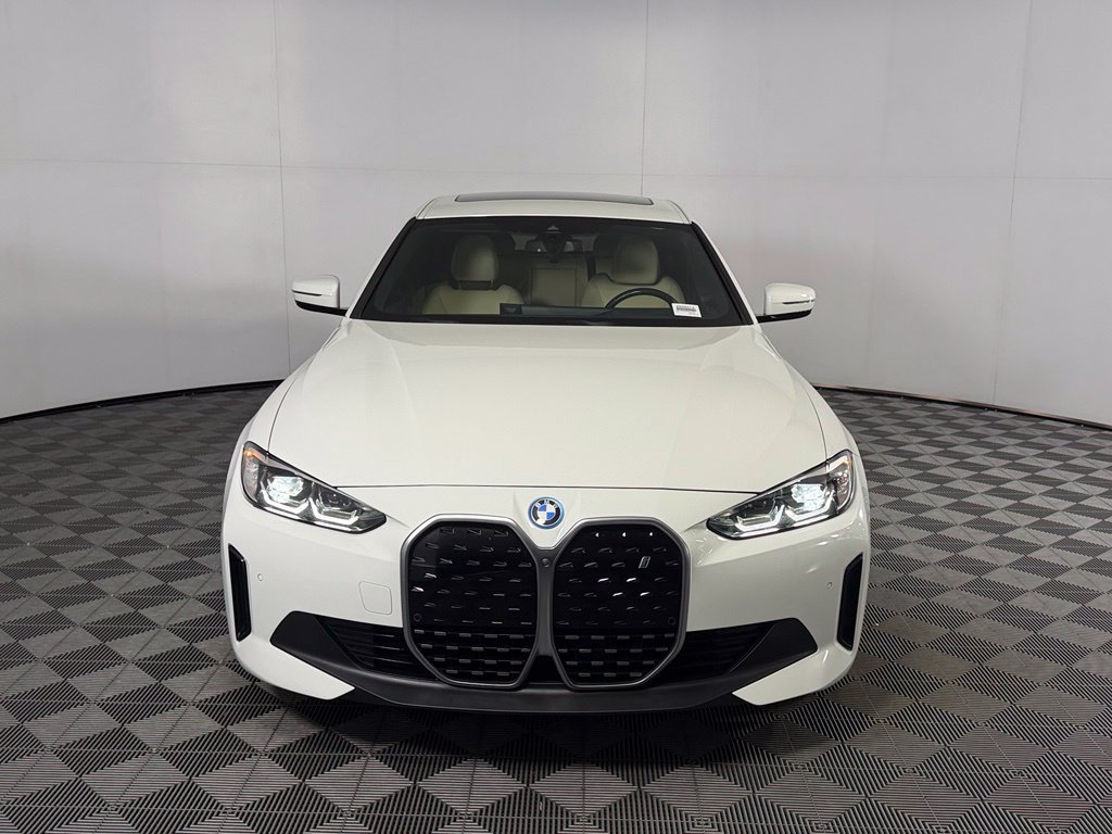 Used 2023 BMW i4 eDrive40 w/ Premium Package RWD image 10