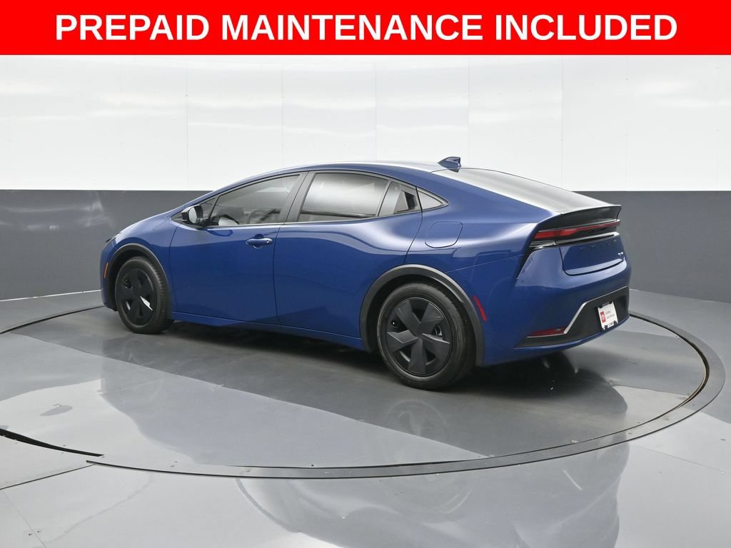 Certified 2025 Toyota Prius LE FWD image 5