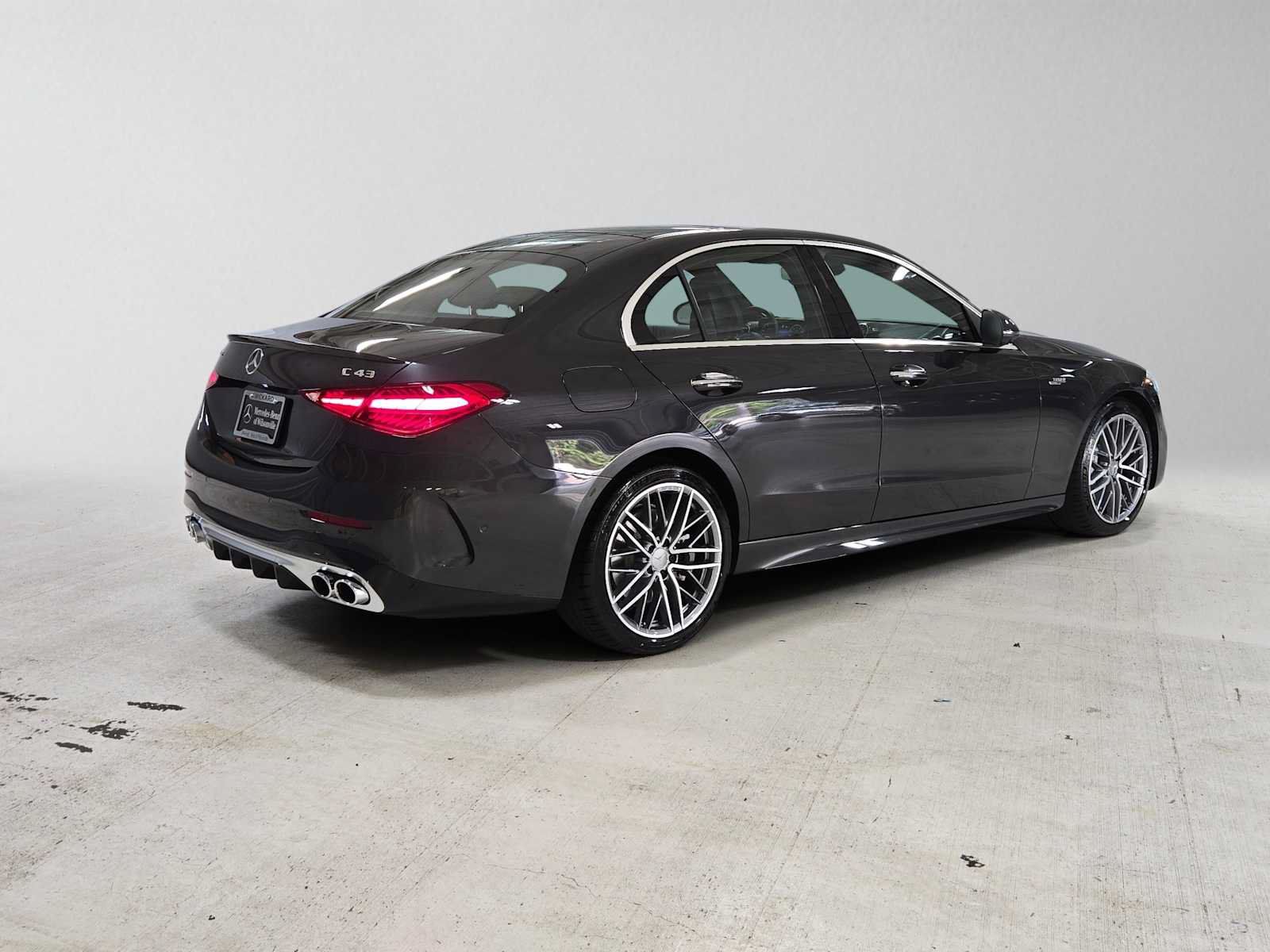 Used 2026 Mercedes-Benz C 43 AMG 4MATIC Sedan image 3