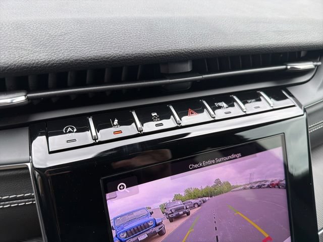 New 2026 Jeep Grand Cherokee Laredo RWD image 18