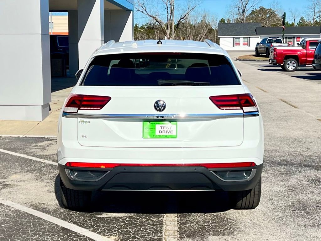 Used 2022 Volkswagen Atlas Cross Sport SE image 5