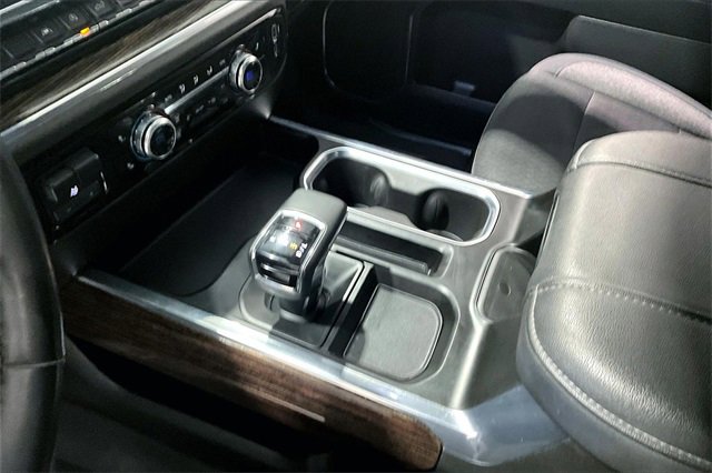 Used 2024 GMC Sierra 1500 Elevation image 19