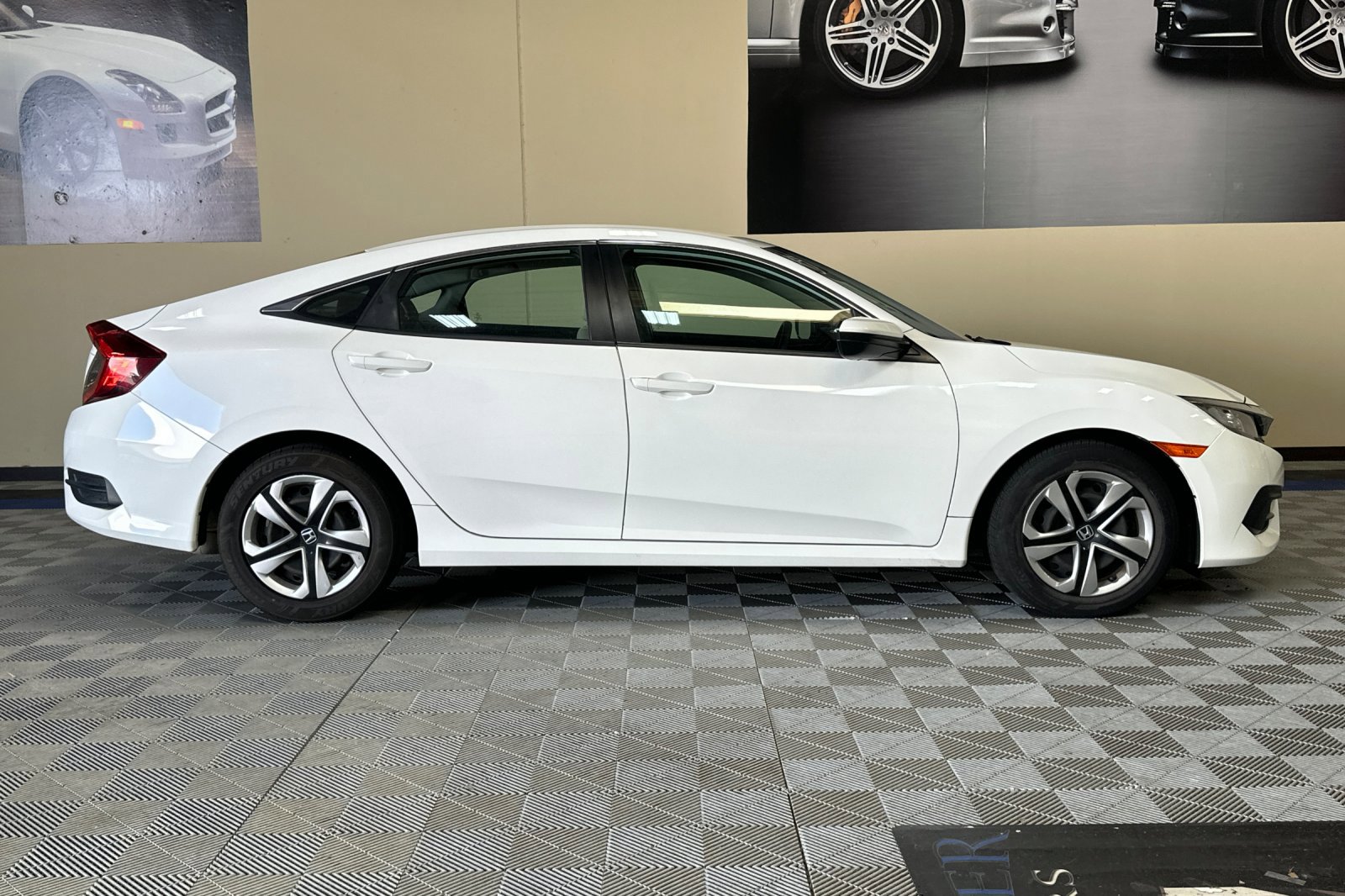 Used 2017 Honda Civic LX image 3