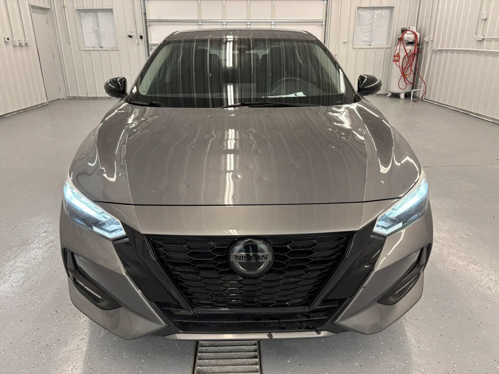 Used 2022 Nissan Sentra SR FWD image 13