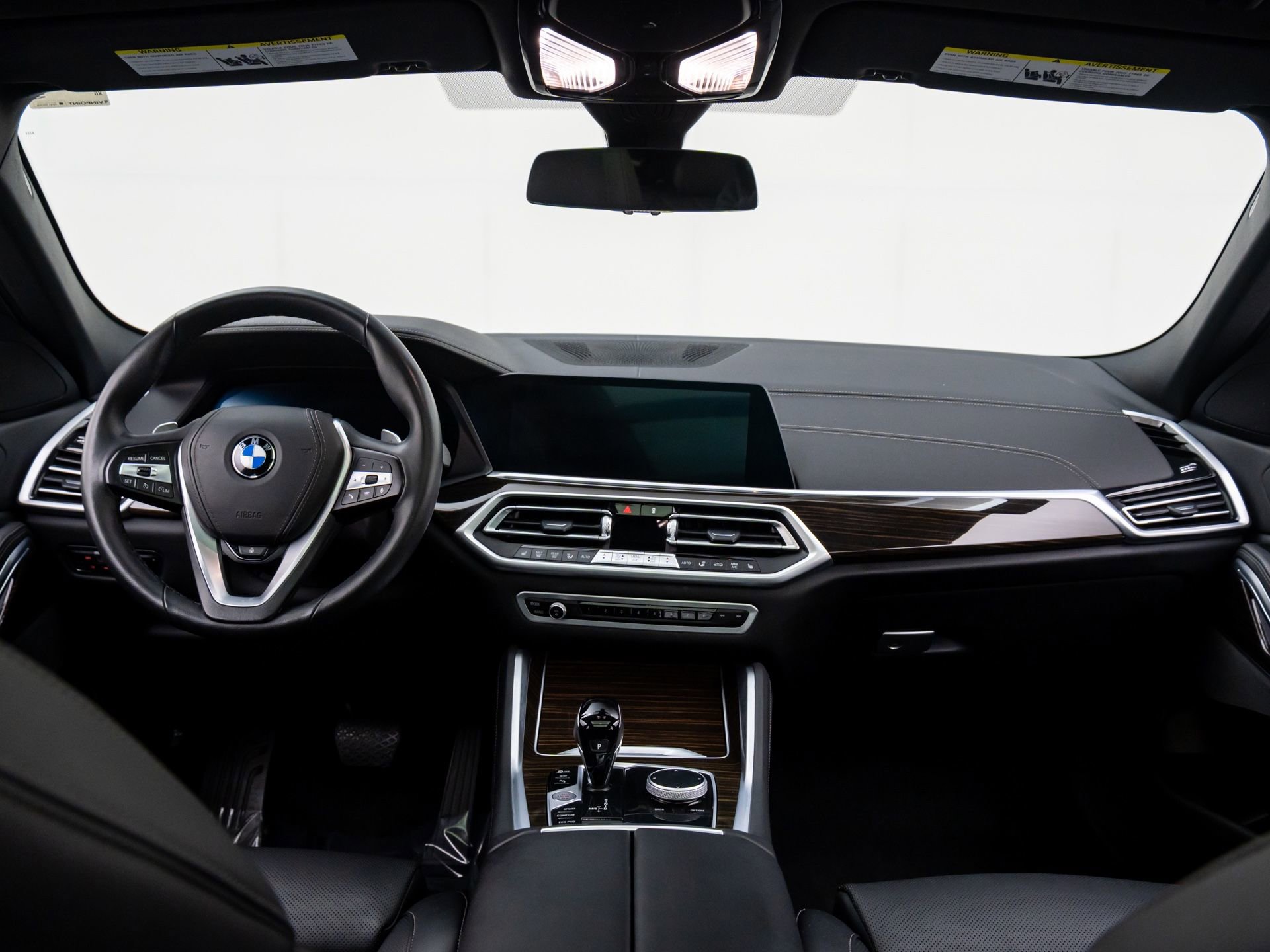 Used 2023 BMW X6 xDrive40i w/ Climate Comfort Package image 10