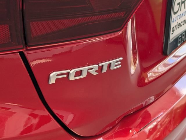 Used 2024 Kia Forte LXS FWD image 9