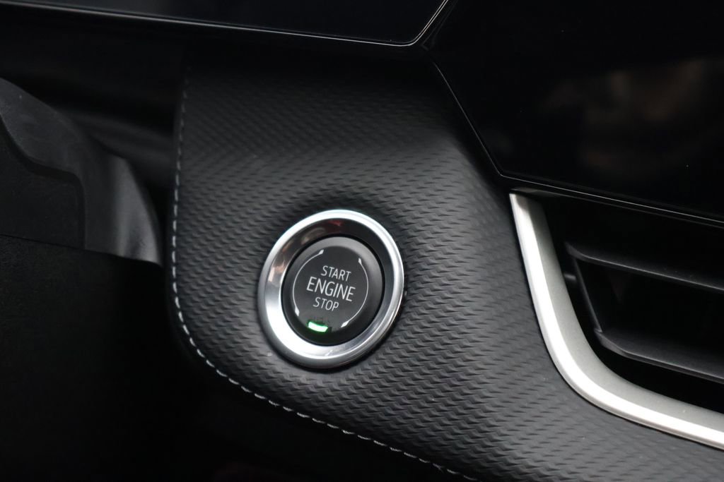 New 2026 Chevrolet Equinox LT w/ Convenience Package II image 33