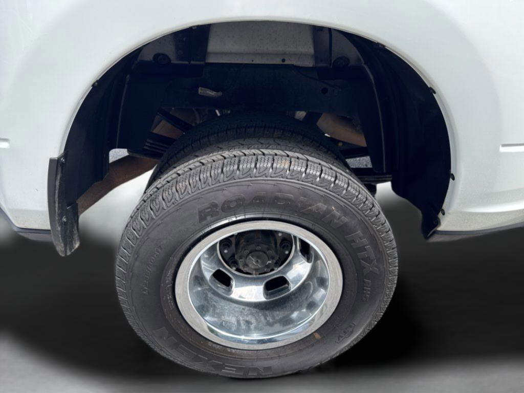 Used 2024 RAM 3500 Tradesman w/ Chrome Appearance Group image 22
