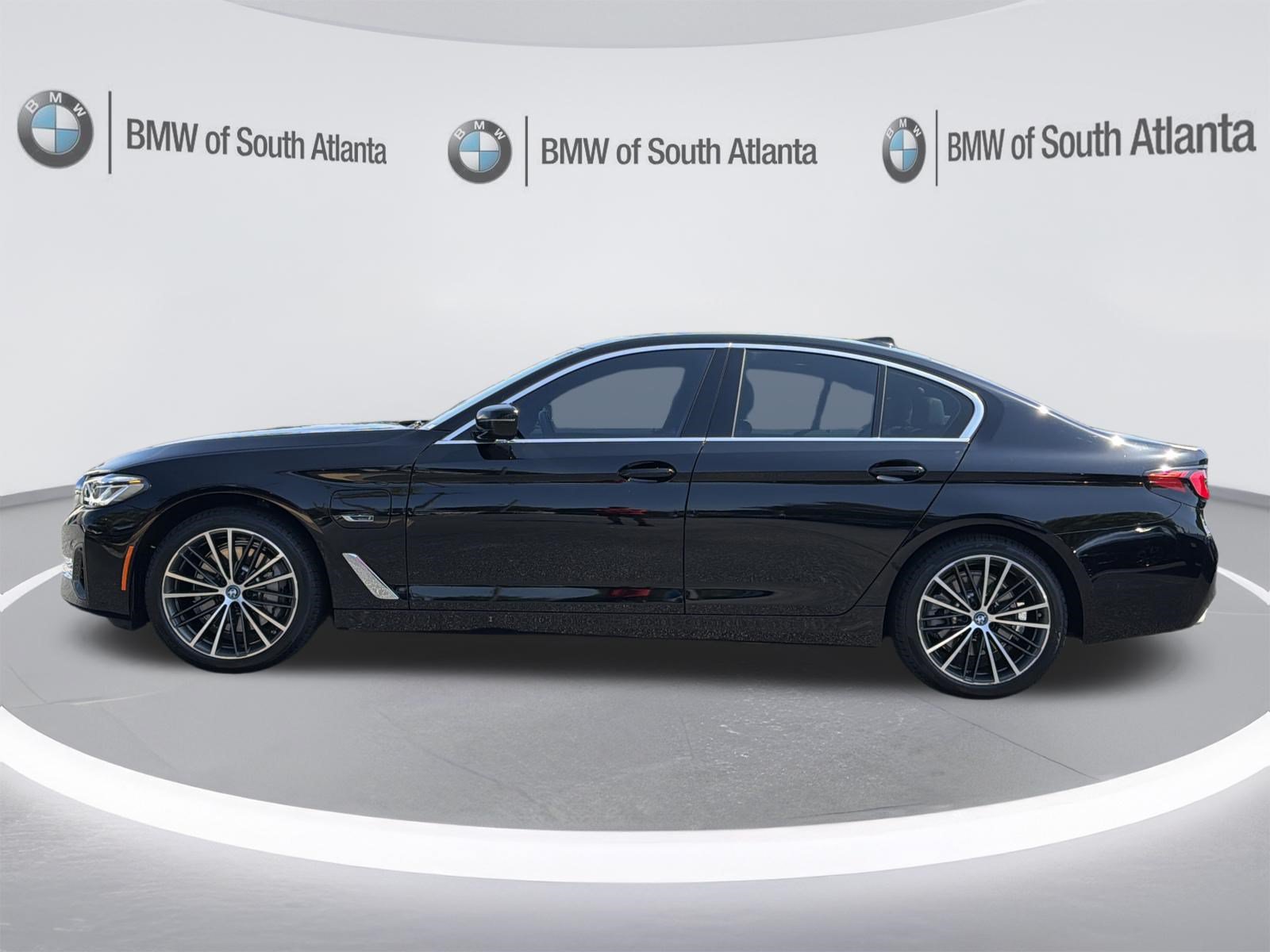 Used 2023 BMW 530e xDrive w/ Premium Package AWD/4WD image 23