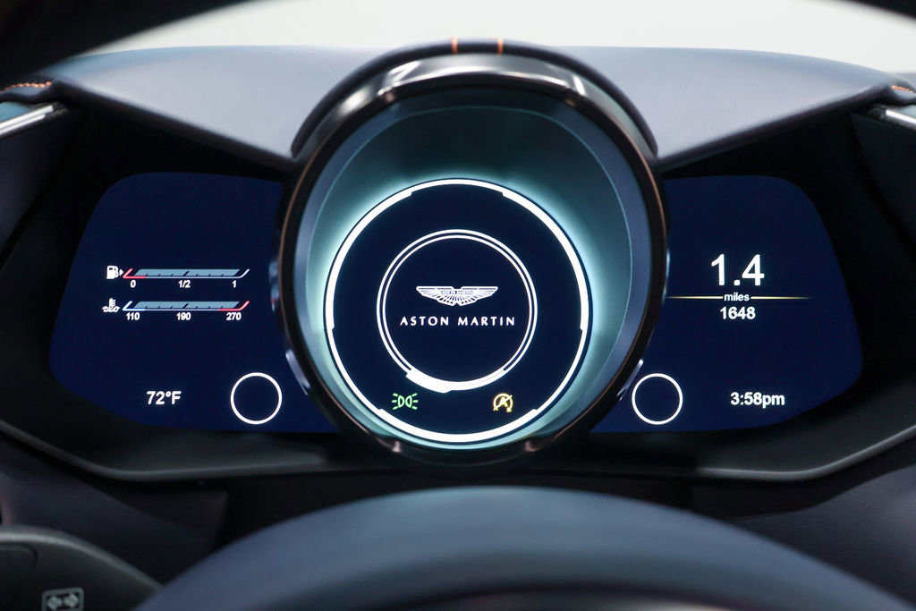 Used 2023 Aston Martin V12 Vantage image 21