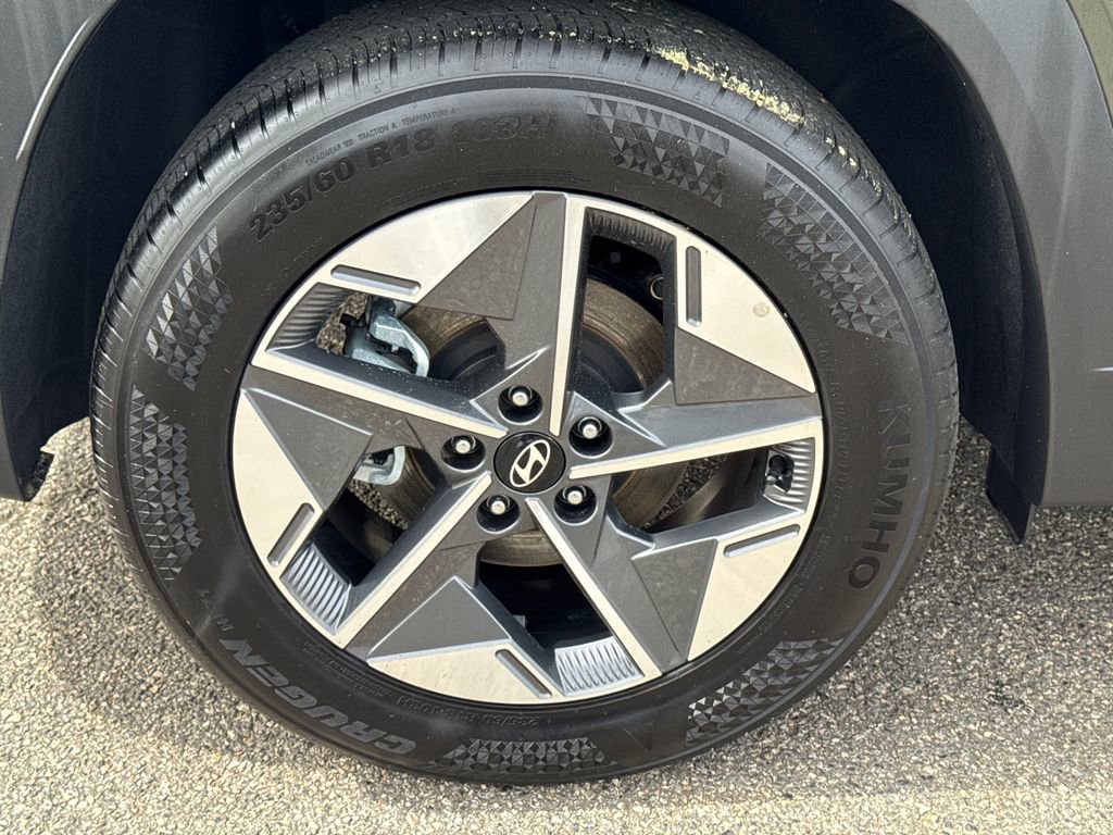 Certified 2025 Hyundai Tucson SEL FWD image 17