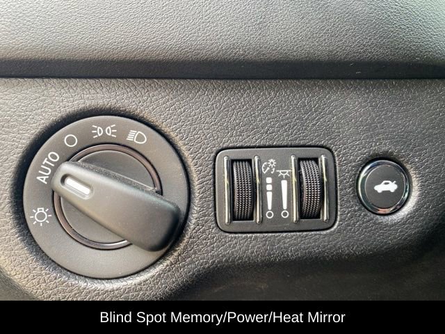 Used 2020 Dodge Charger SXT w/ Plus Group image 25