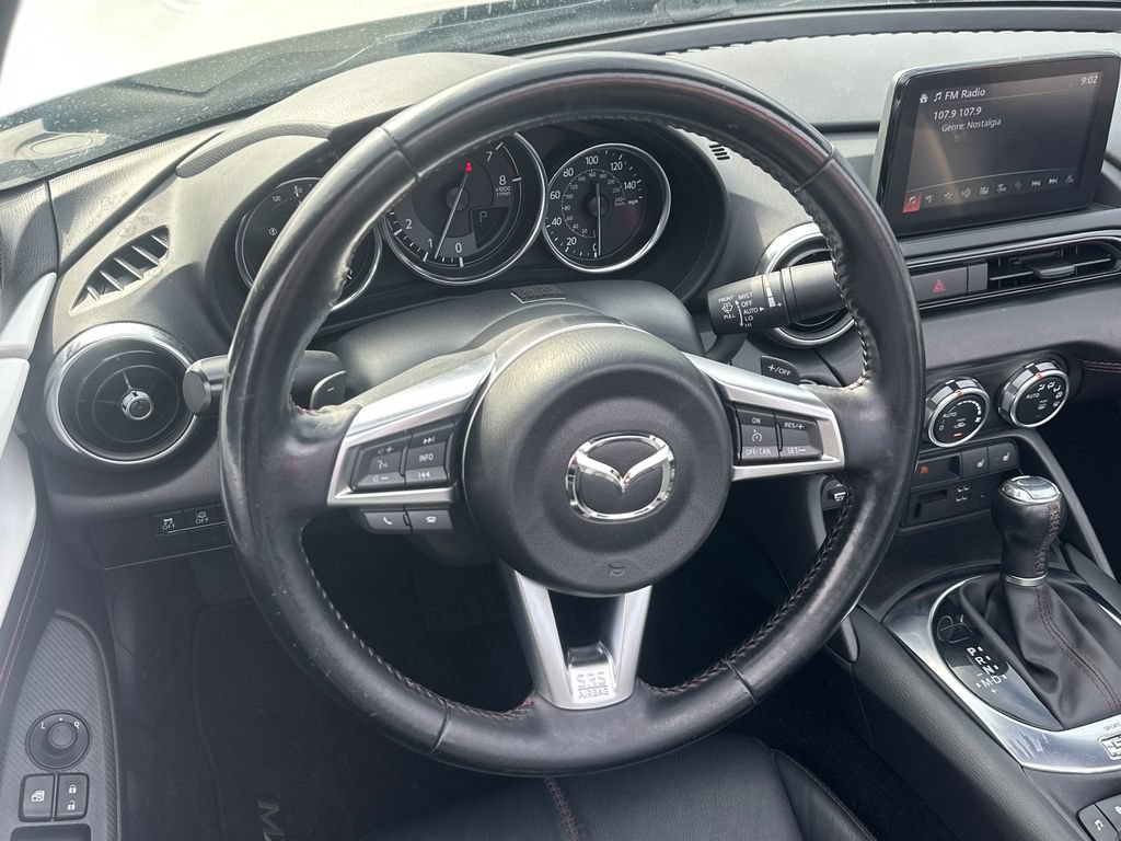 Used 2019 MAZDA MX-5 Miata RF Grand Touring RWD image 17