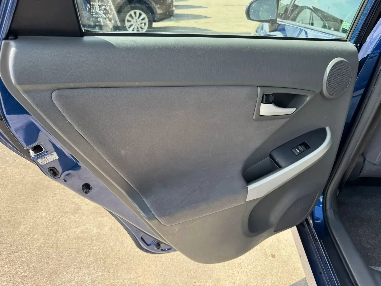 Used 2010 Toyota Prius Four FWD image 17