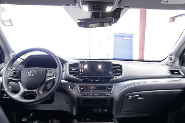 Certified 2024 Honda Ridgeline RTL image 18