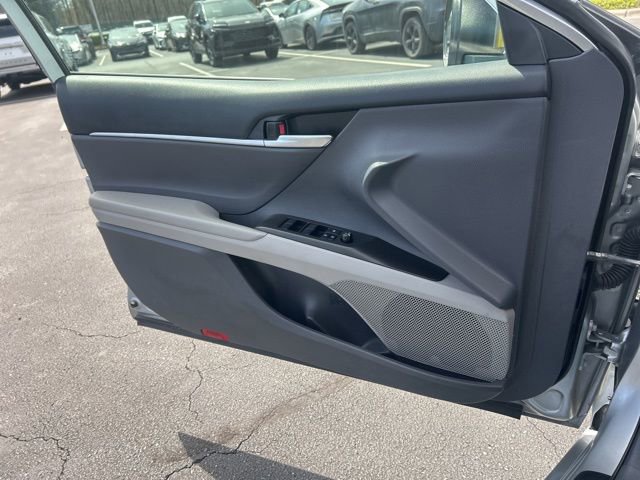 Used 2024 Toyota Camry LE image 27