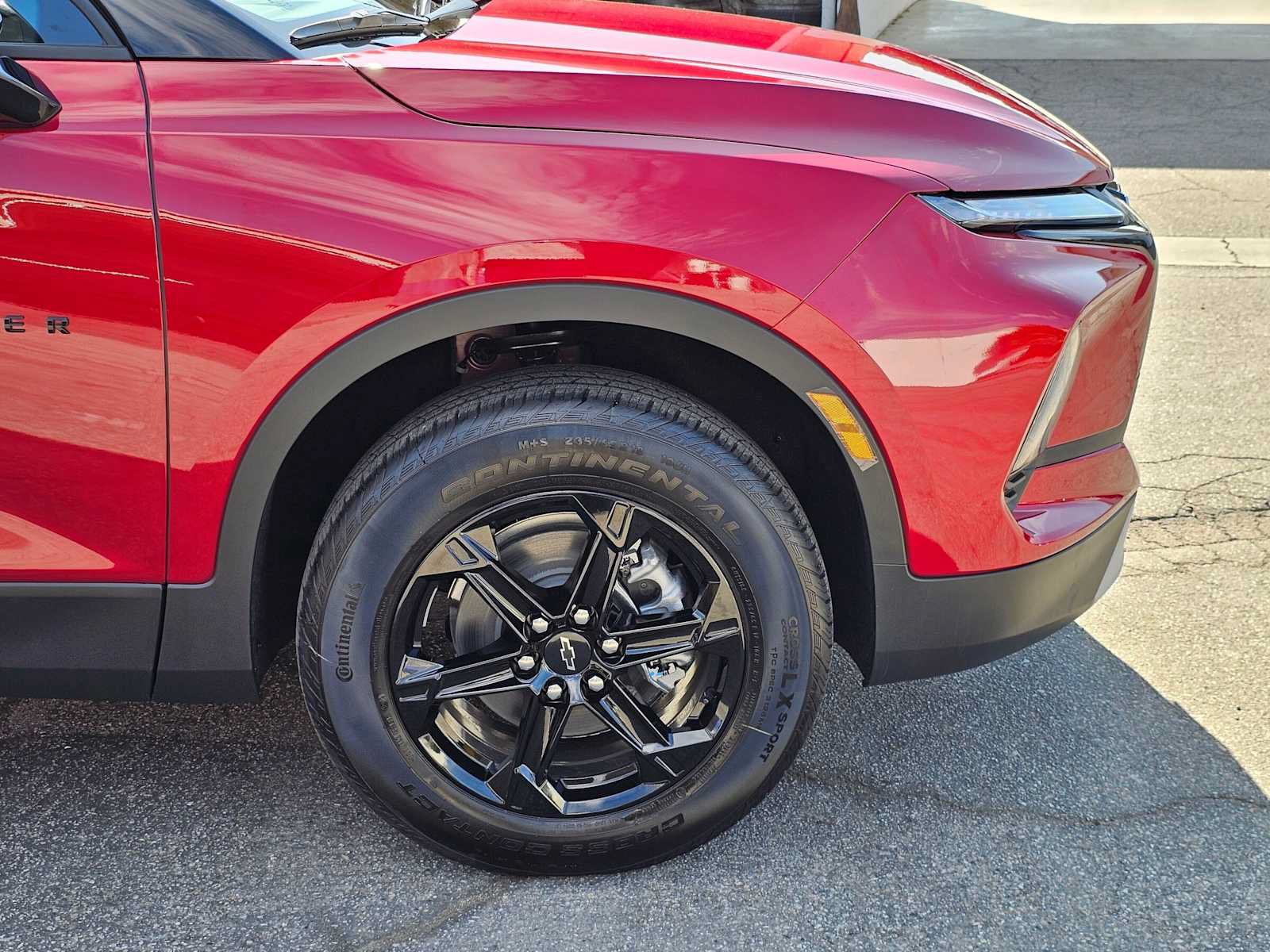 New 2026 Chevrolet Blazer LT w/ Convenience Package FWD image 9
