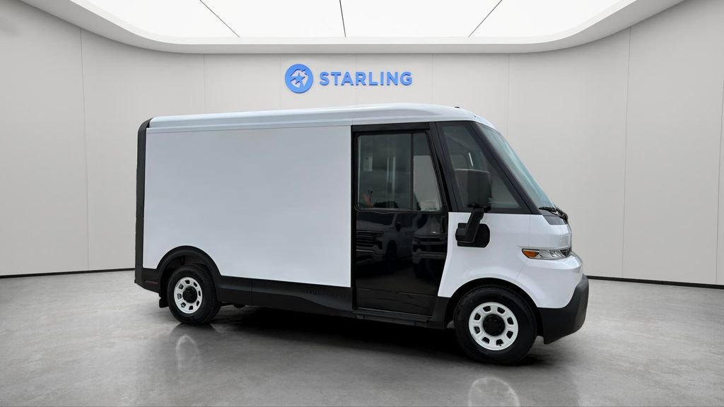 Used 2024 Chevrolet Brightdrop 400 w/ Commercial Equipment Package AWD/4WD image 12