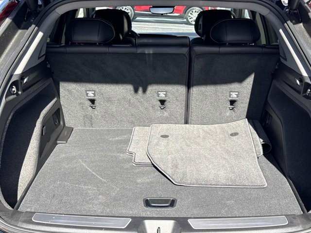 Certified 2025 Cadillac Optiq Sport 1 image 11