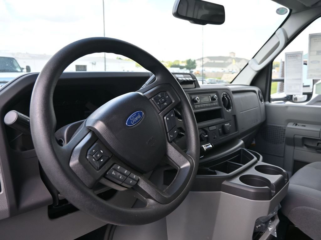 New 2025 Ford E-350 and Econoline 350 Super Duty w/ Power Equipment Group image 16