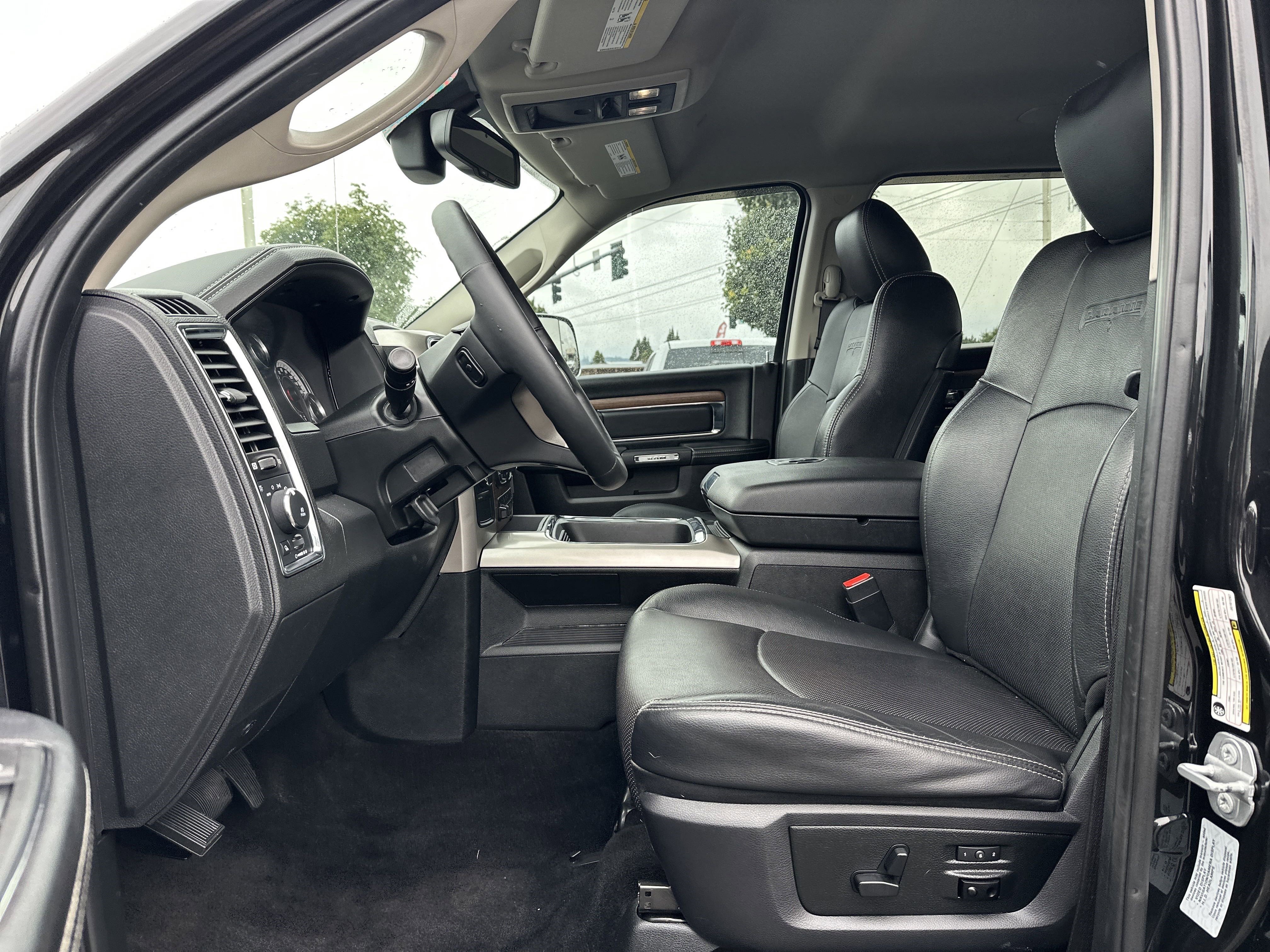 Used 2018 RAM 2500 Laramie w/ Off Road Package image 10