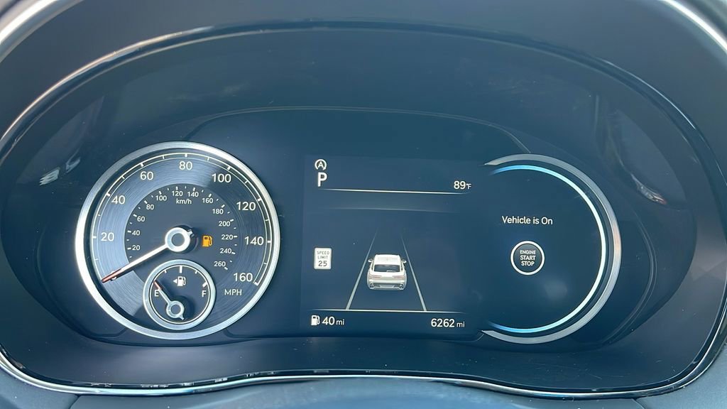 Used 2025 Genesis GV70 2.5T w/ Select Package image 24