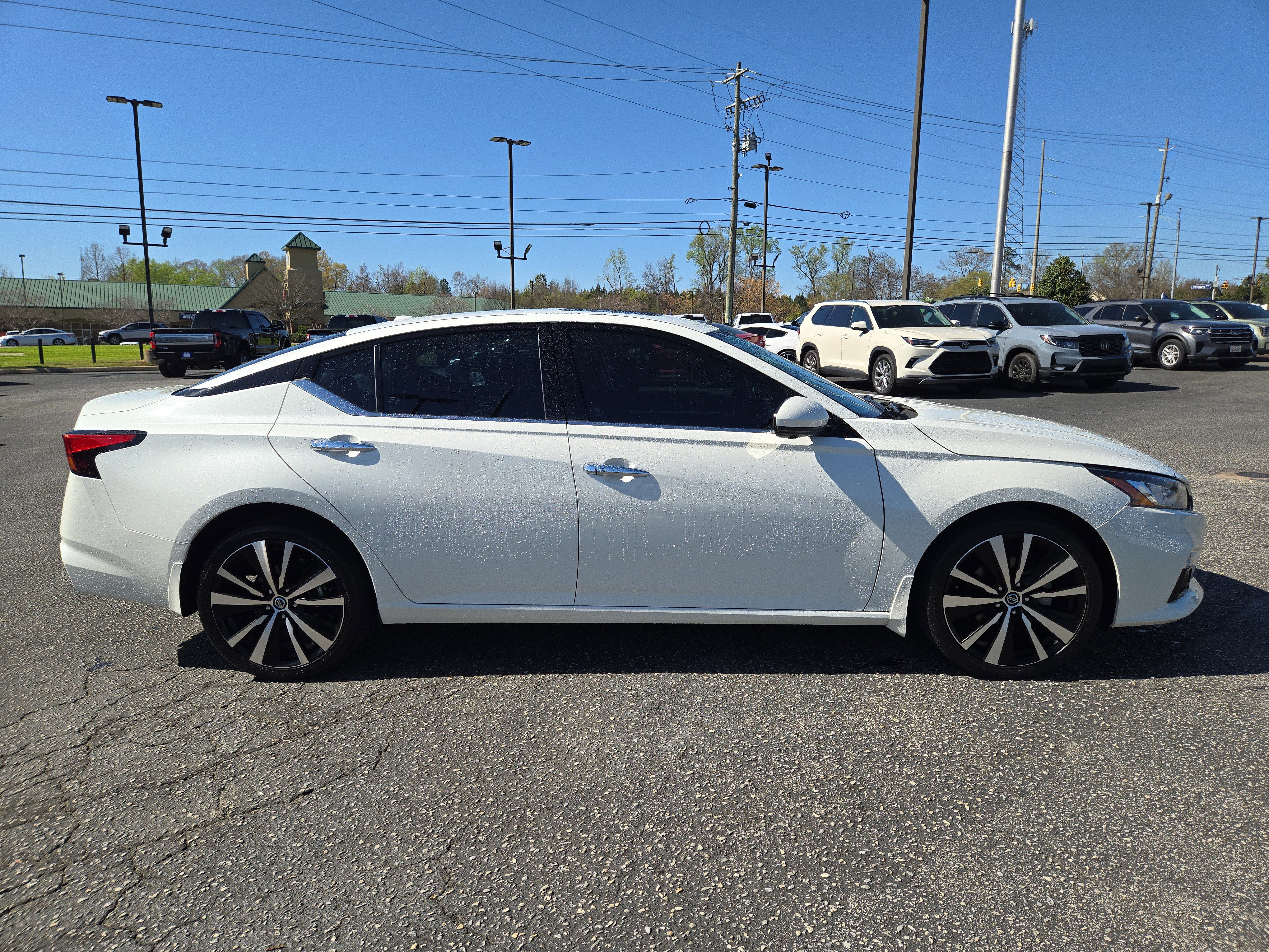 Used 2021 Nissan Altima 2.5 Platinum image 6