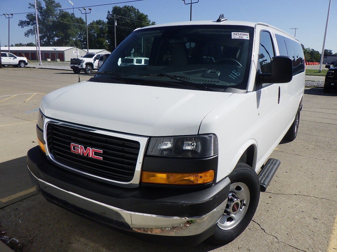 Used 2025 GMC Savana 3500 LT w/ LT Preferred Equipment Group image 7