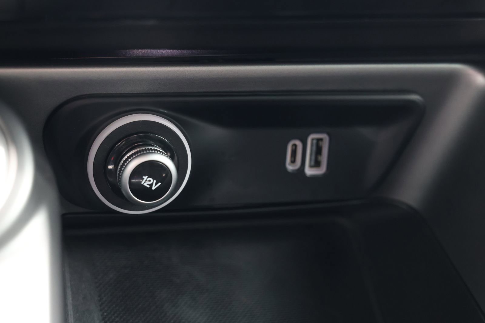 Used 2024 Dodge Hornet R/T image 23