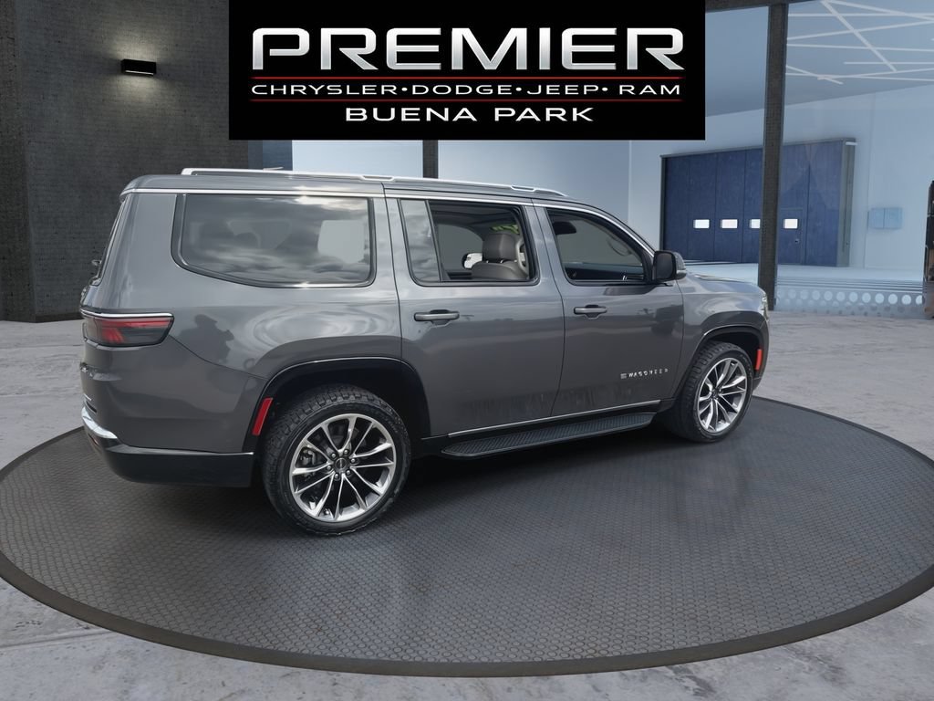 Used 2024 Jeep Wagoneer Series II w/ Premium Group I RWD image 9