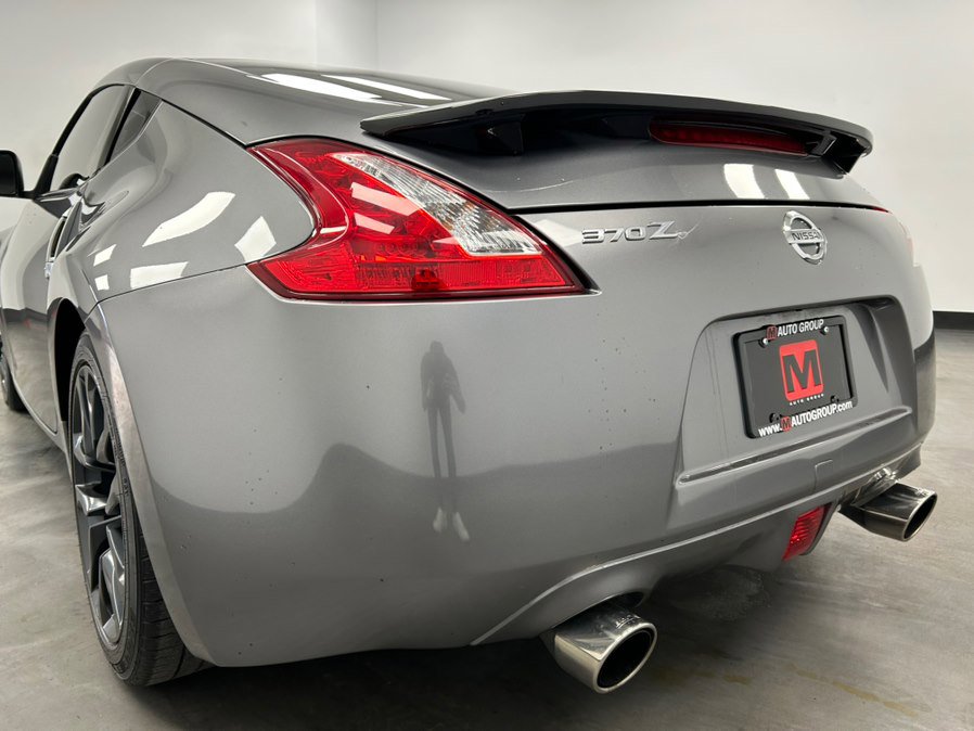 Used 2016 Nissan 370Z Touring Sport image 17
