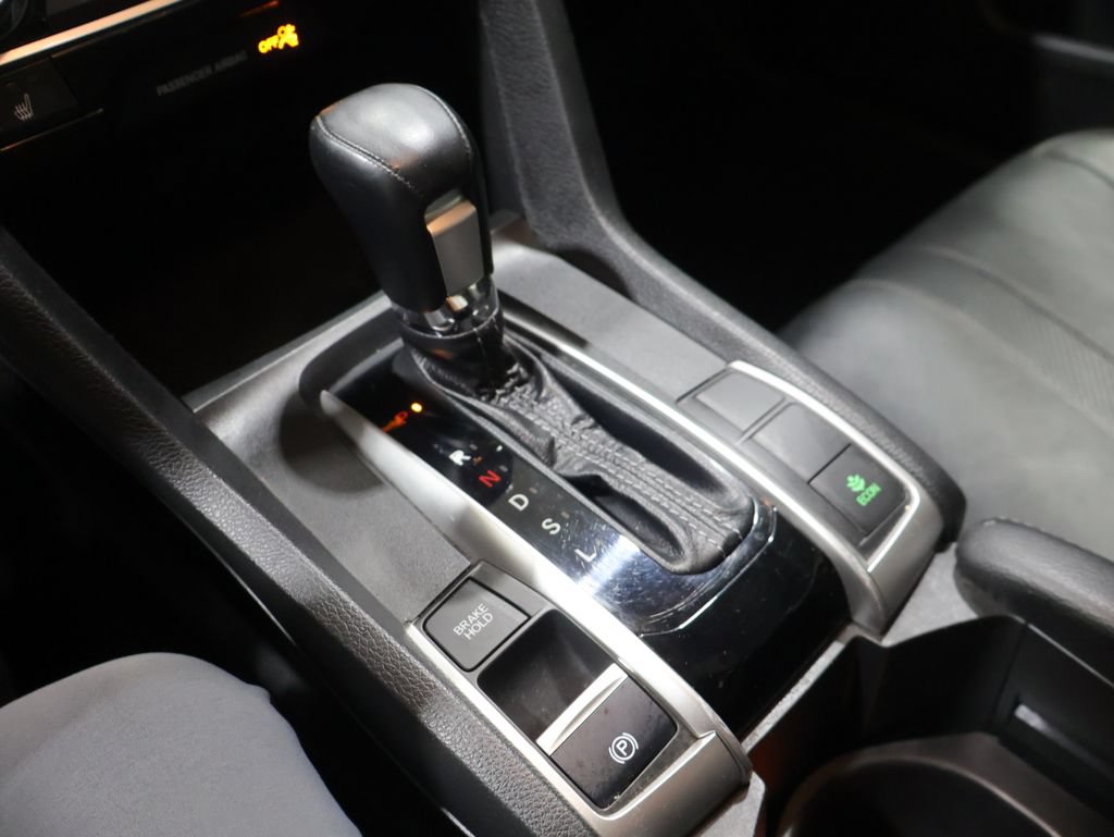 Used 2018 Honda Civic Touring image 27