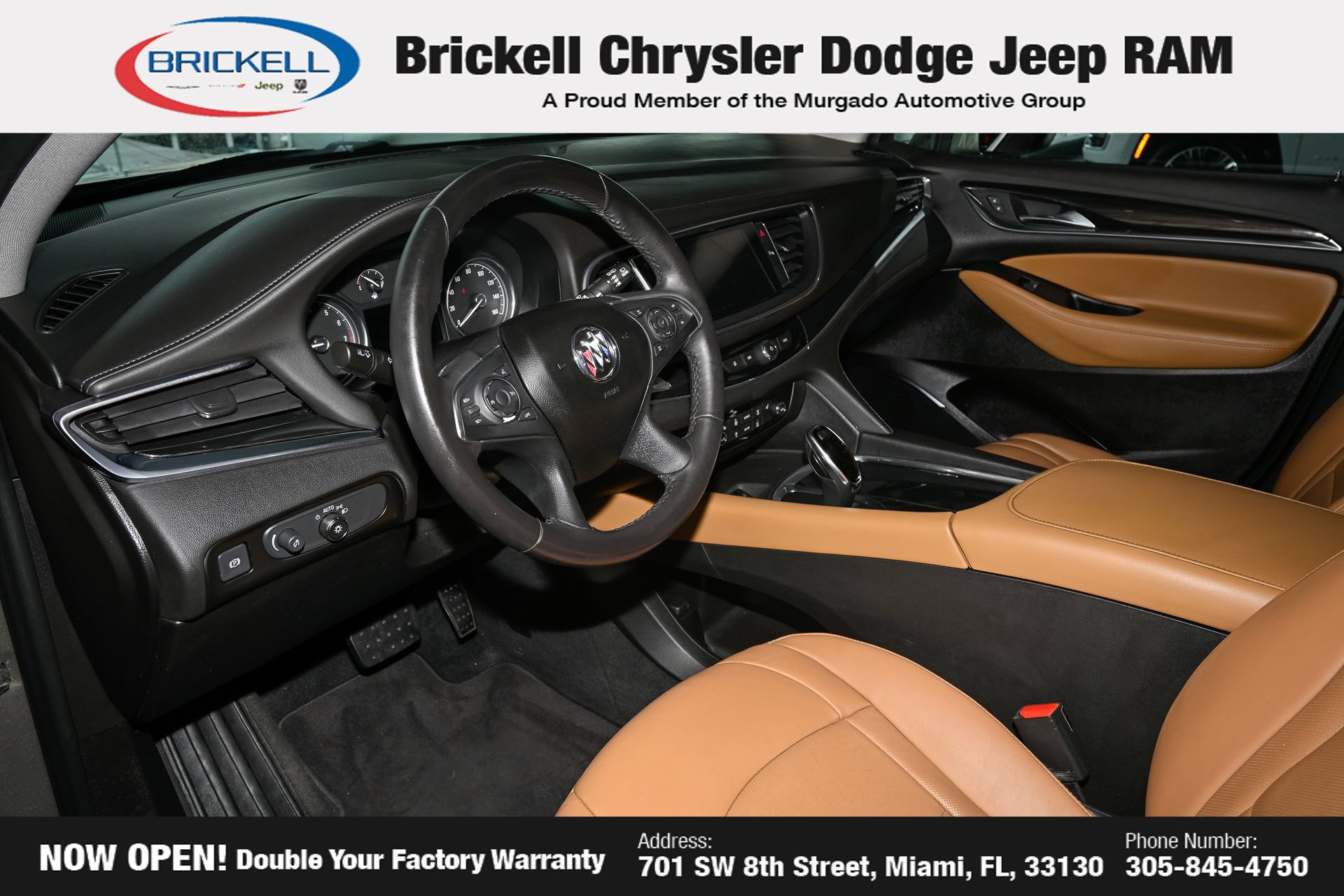 Used 2020 Buick Enclave Essence w/ LPO, Hit The Road Package FWD image 5